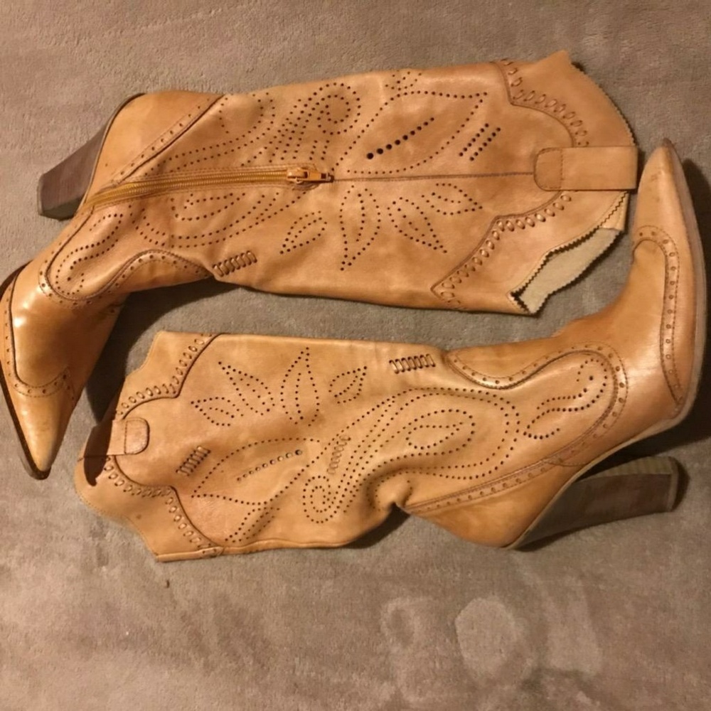 Bcbg butter soft leather Cowboy boots